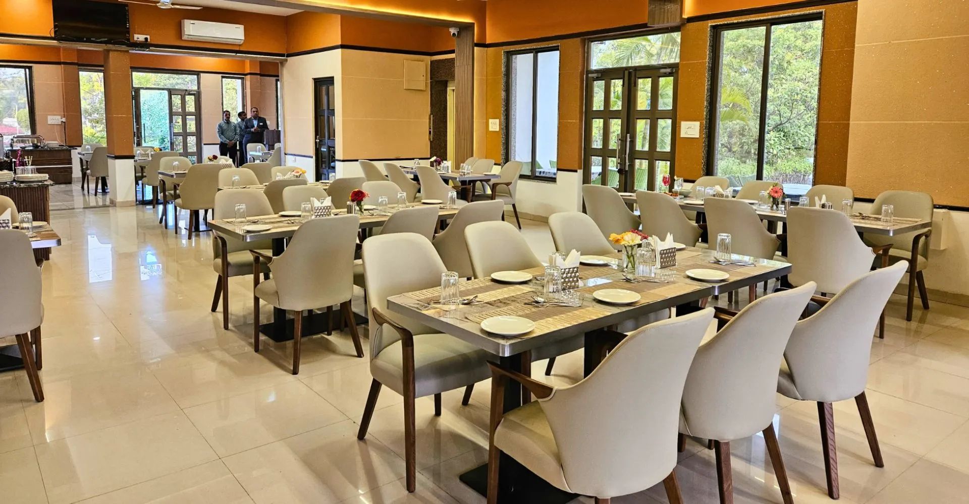 multicuisine restaurant at Choice Resort